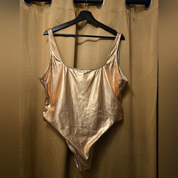 SKIMS Other - New Skims 4x high cut champagne one piece swimsuit